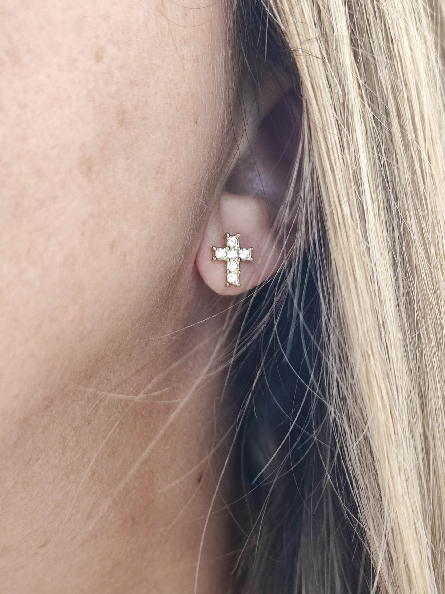 Boucles d'oreilles croix or ou argent