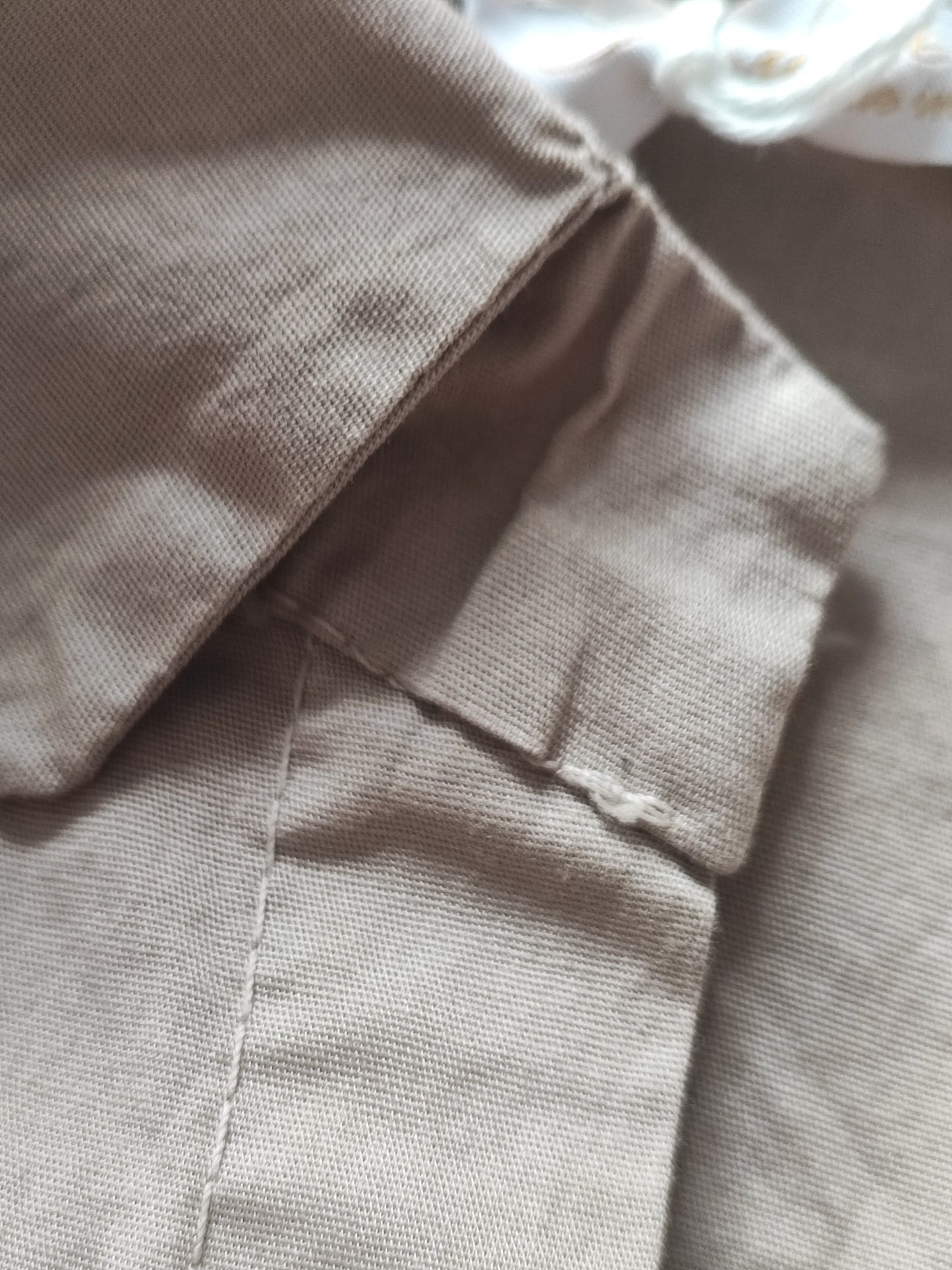 CHEMISE BÉATRICE BEIGE DÉFECTUEUSE