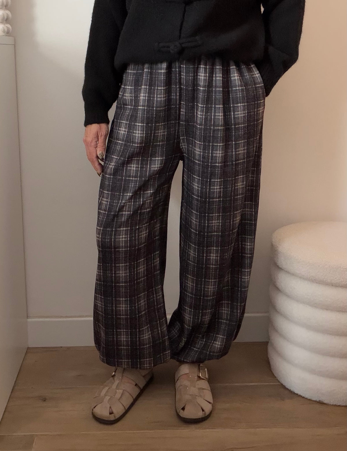 PANTALON À CARREAUX NOIR