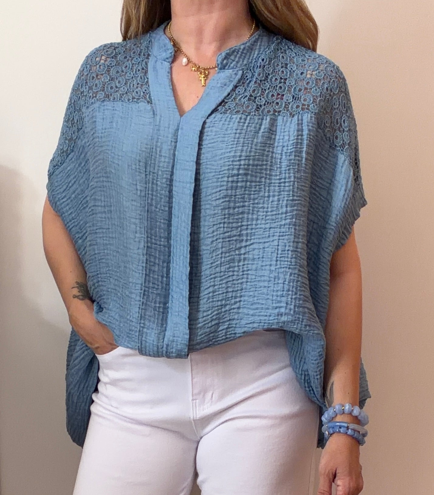 BLOUSE LEVANA