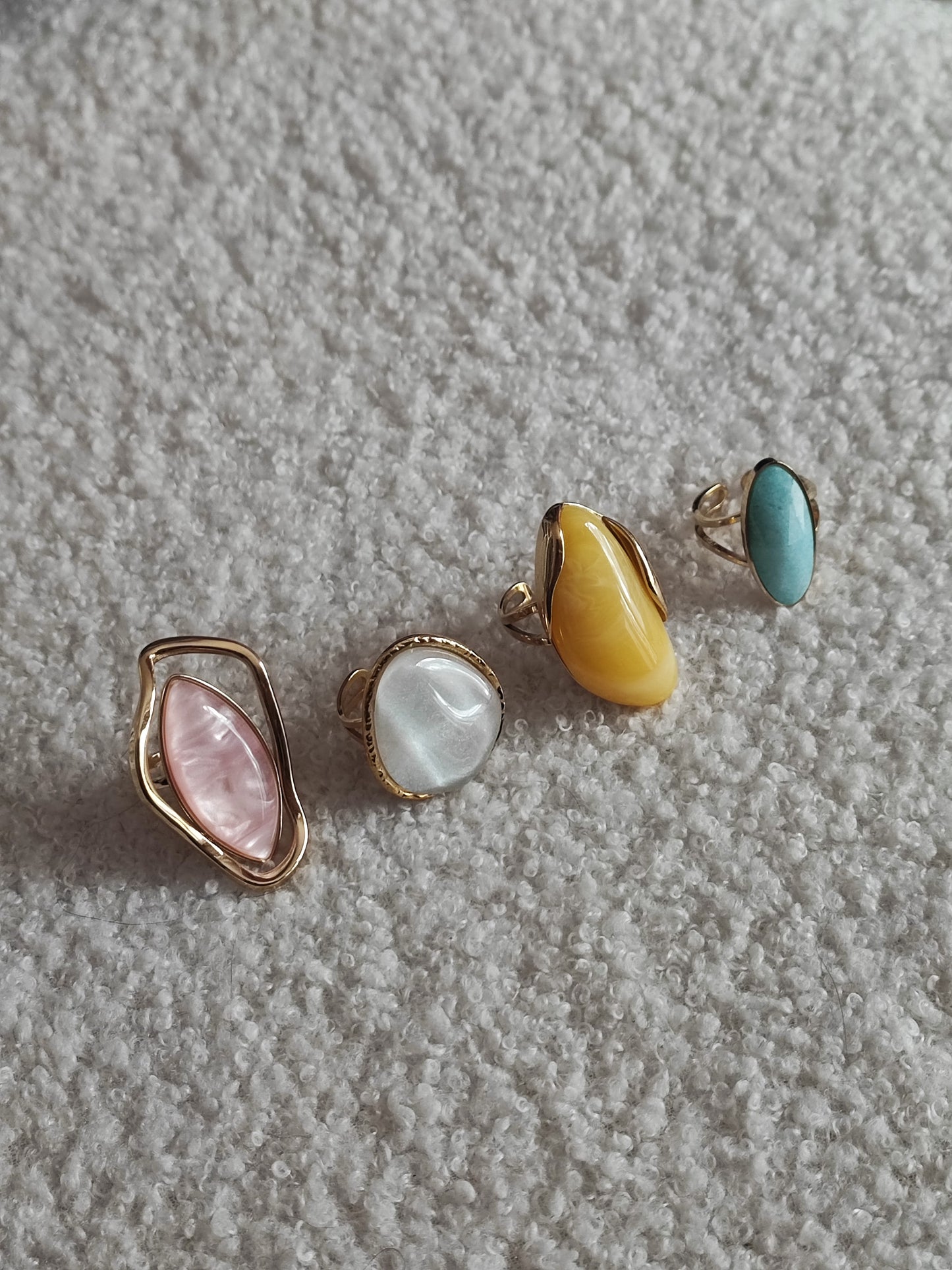 BAGUE COLORÉE