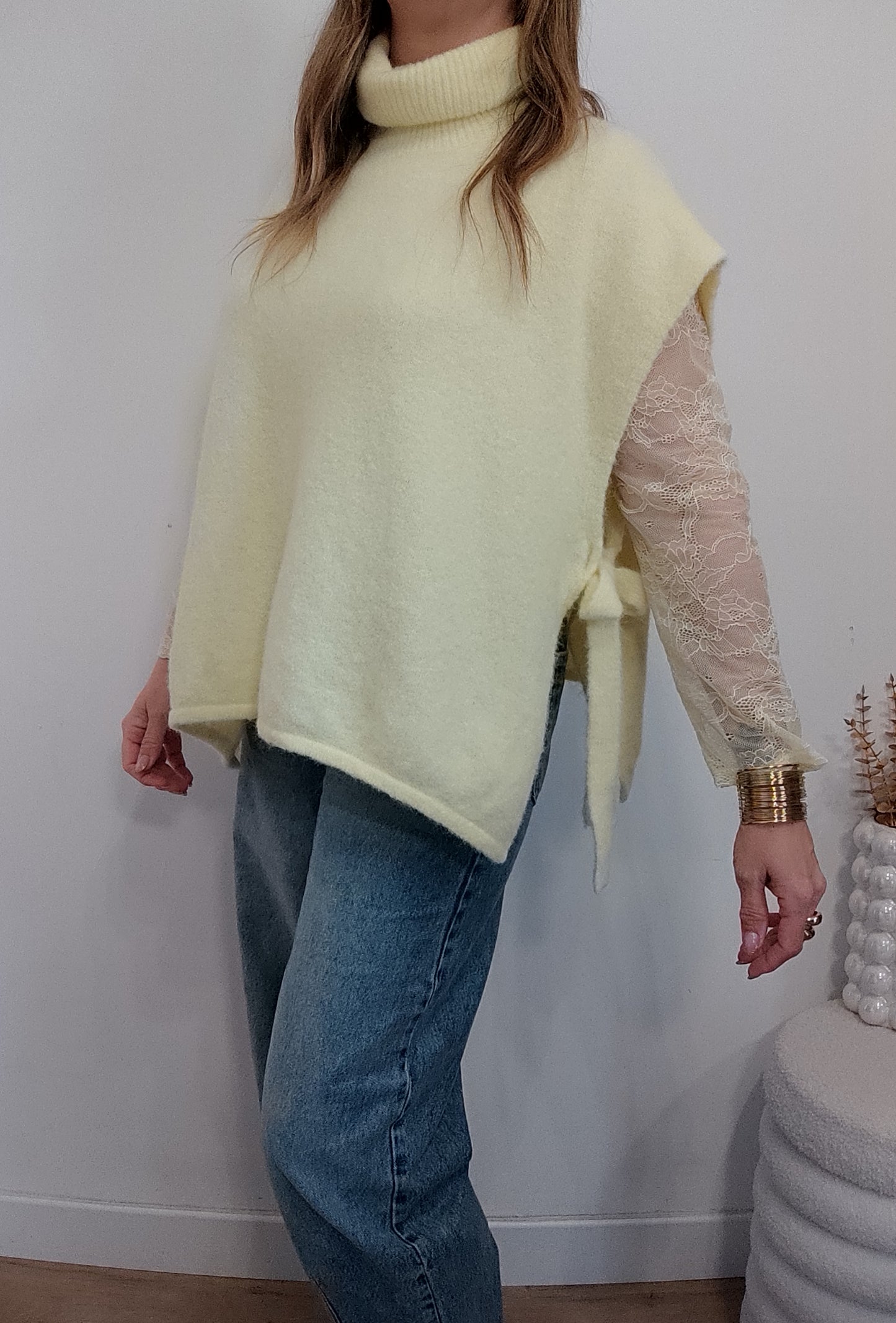 PULL CASSANDRE JAUNE