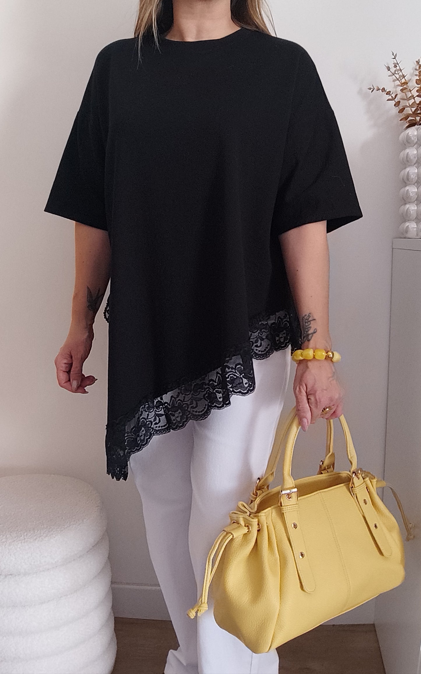 TEE-SHIRT DENTELLE NOIR