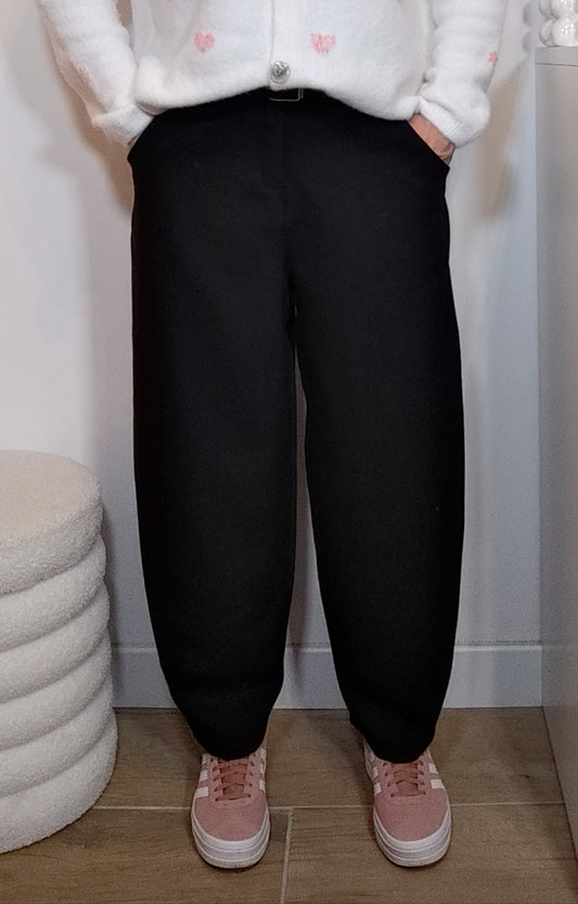 PANTALON BALLON NOIR AVEC CEINTURE