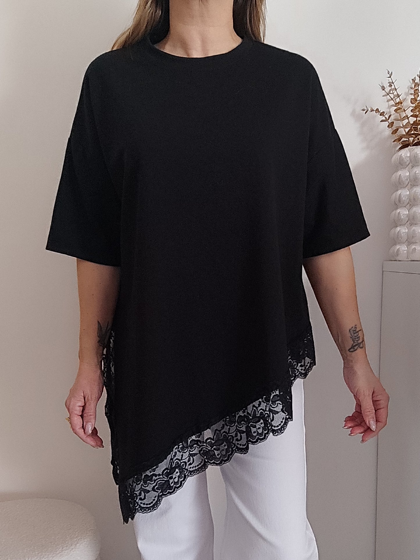 TEE-SHIRT DENTELLE NOIR