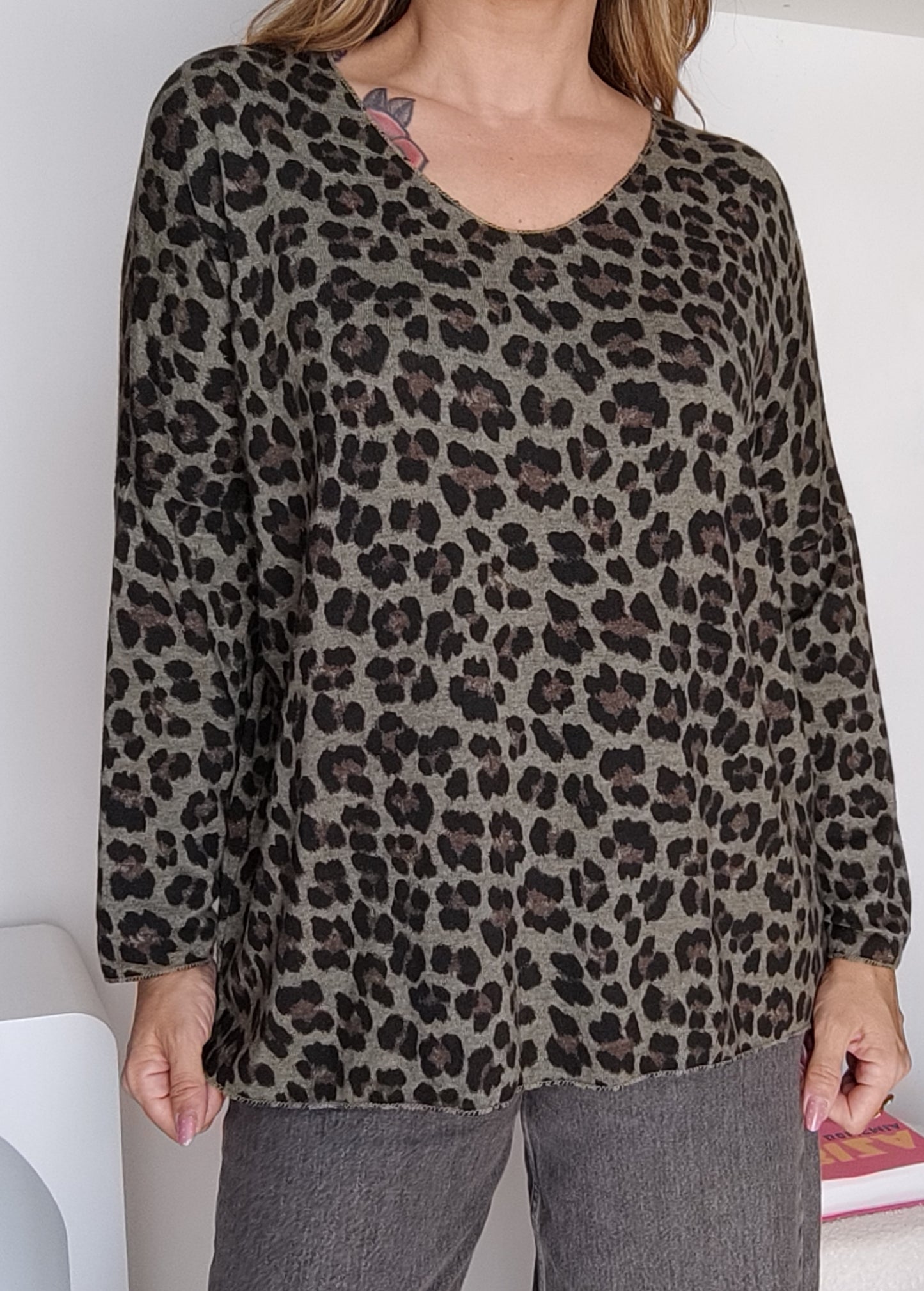 PULL SUZANNE KAKI