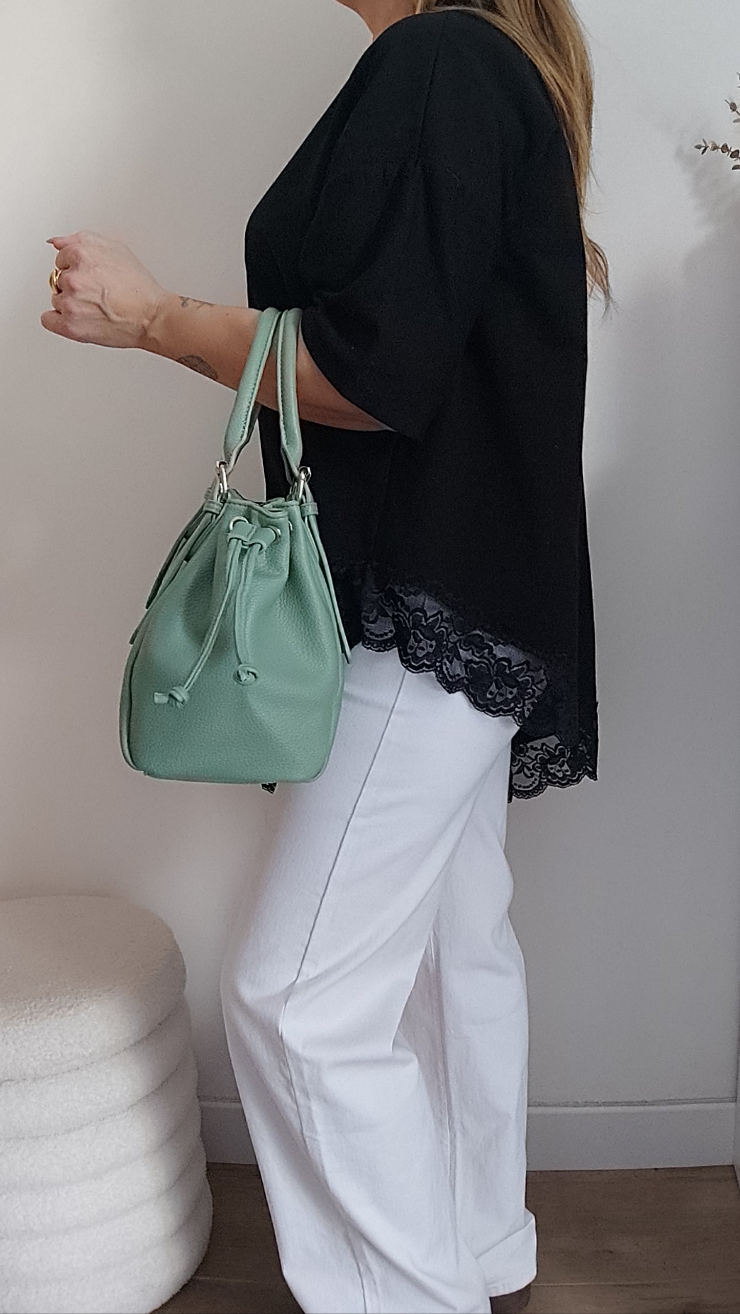 TEE-SHIRT DENTELLE NOIR