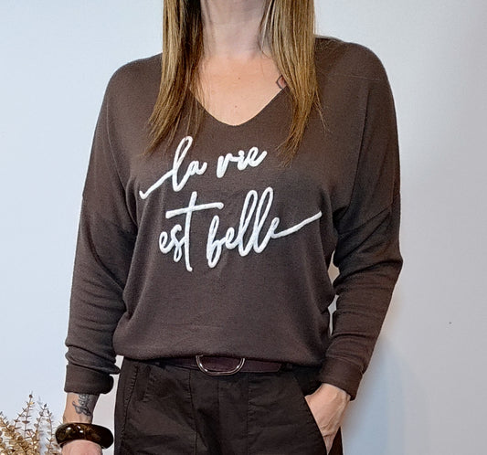 PULL "LA VIE EST BELLE" CHOCO